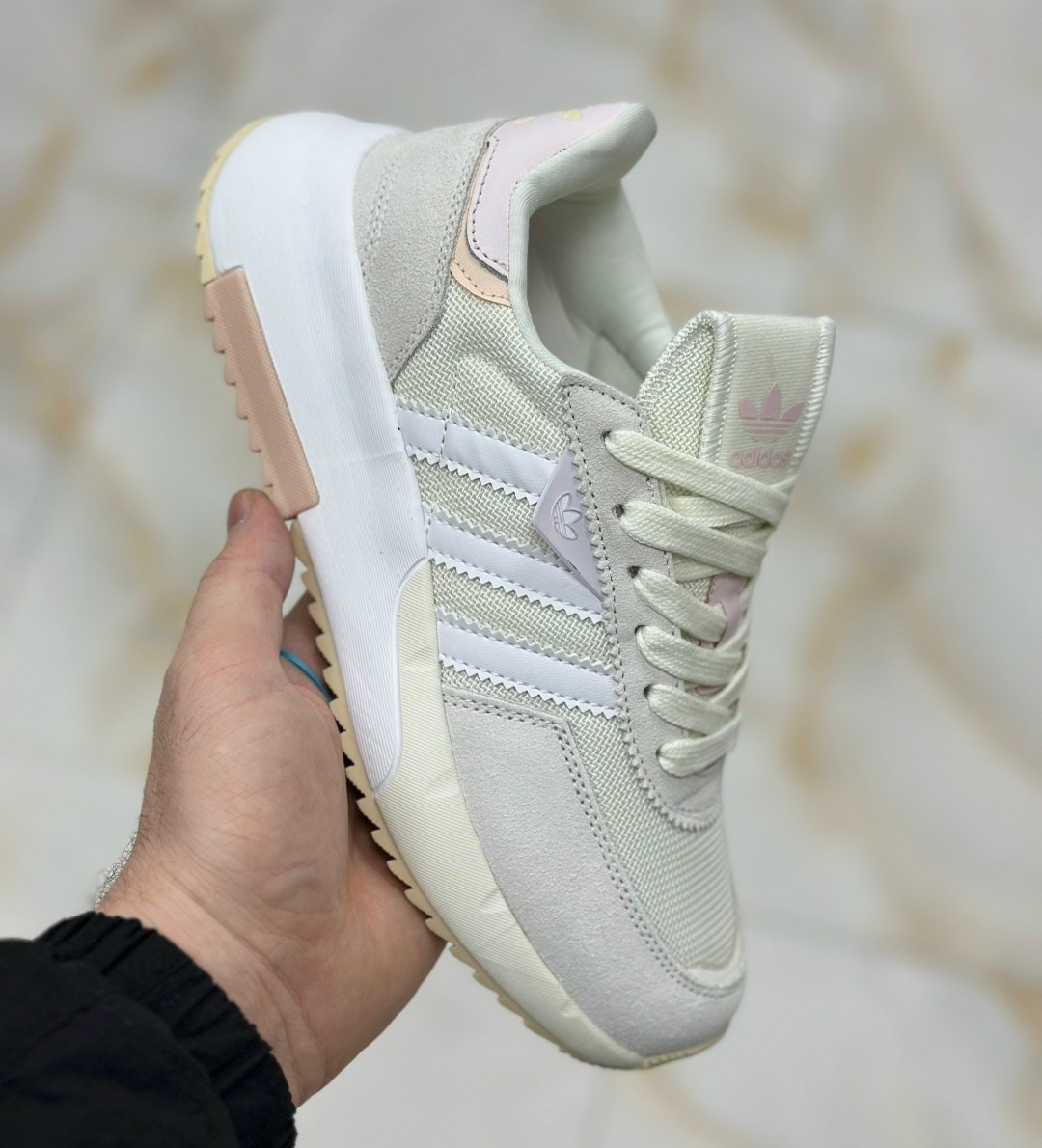 кроссовки adidas,кроссовки,кроссовки женские adidas,кроссовки adidas retropy e 5,женские кроссовки