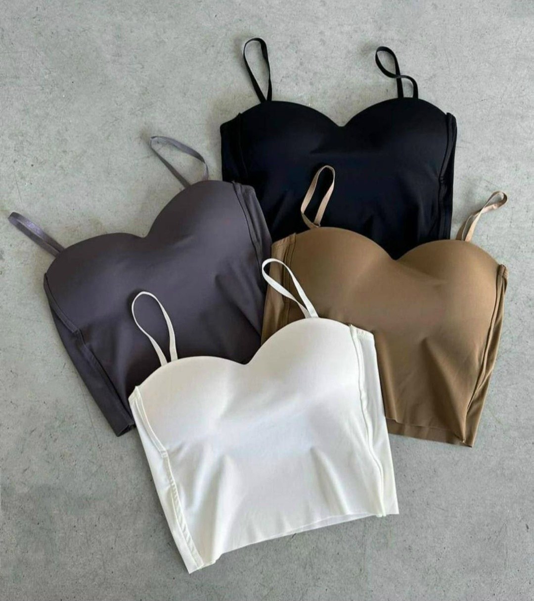 женский топ на бретелях,топ женский,топик с чашками,топик нижнее белье,женский топ на бретельках