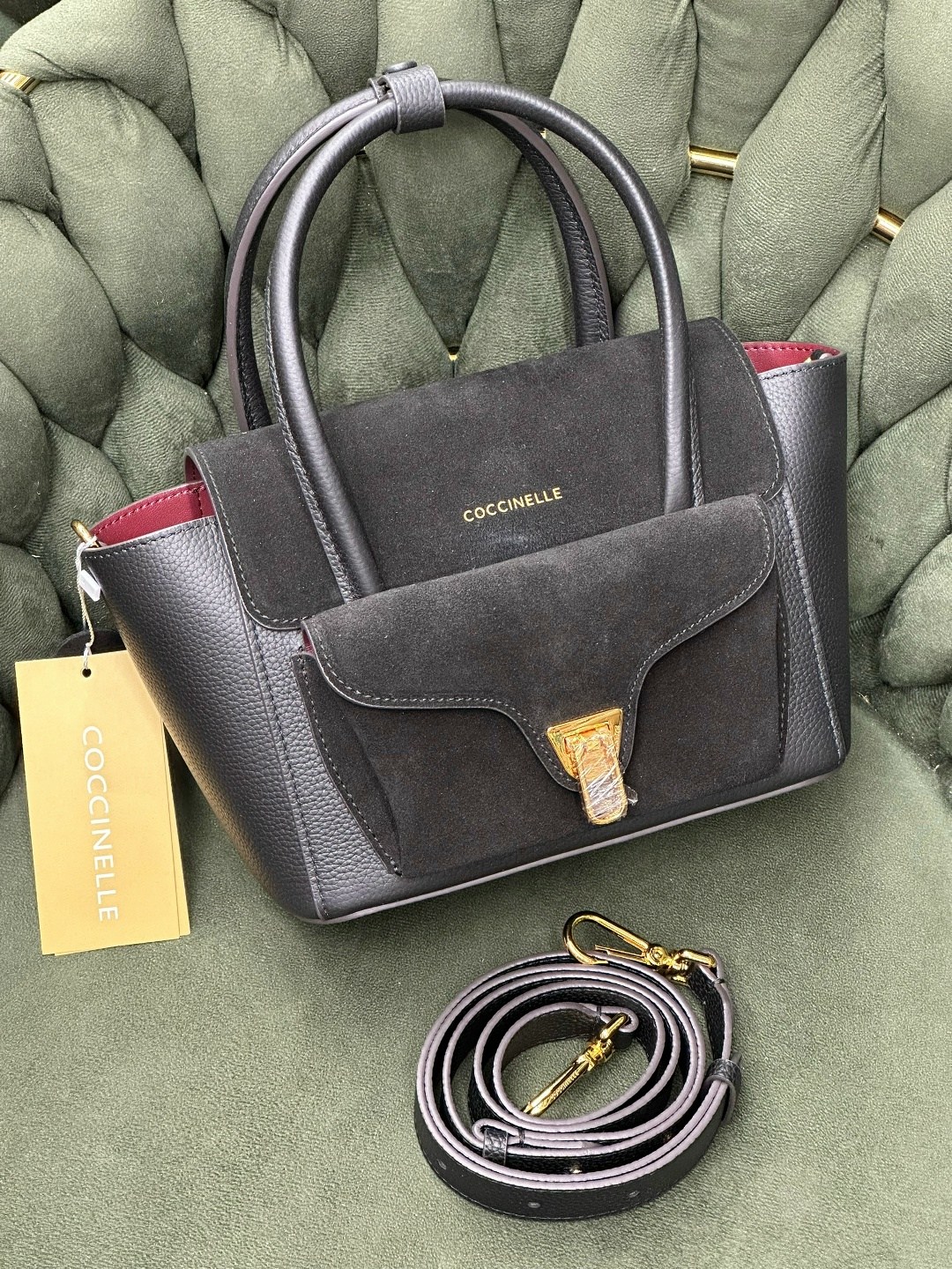 сумка coccinelle,сумка beat классическая с клапаном coccinelle,coccinelle сумка arlettis medium,coccinelle сумка liya medium цвет серый,женская сумка coccinelle