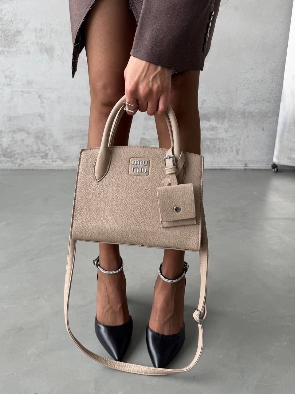 женская сумка,сумки,сумка стильная,сумка тоут,сумка miu miu через плечо