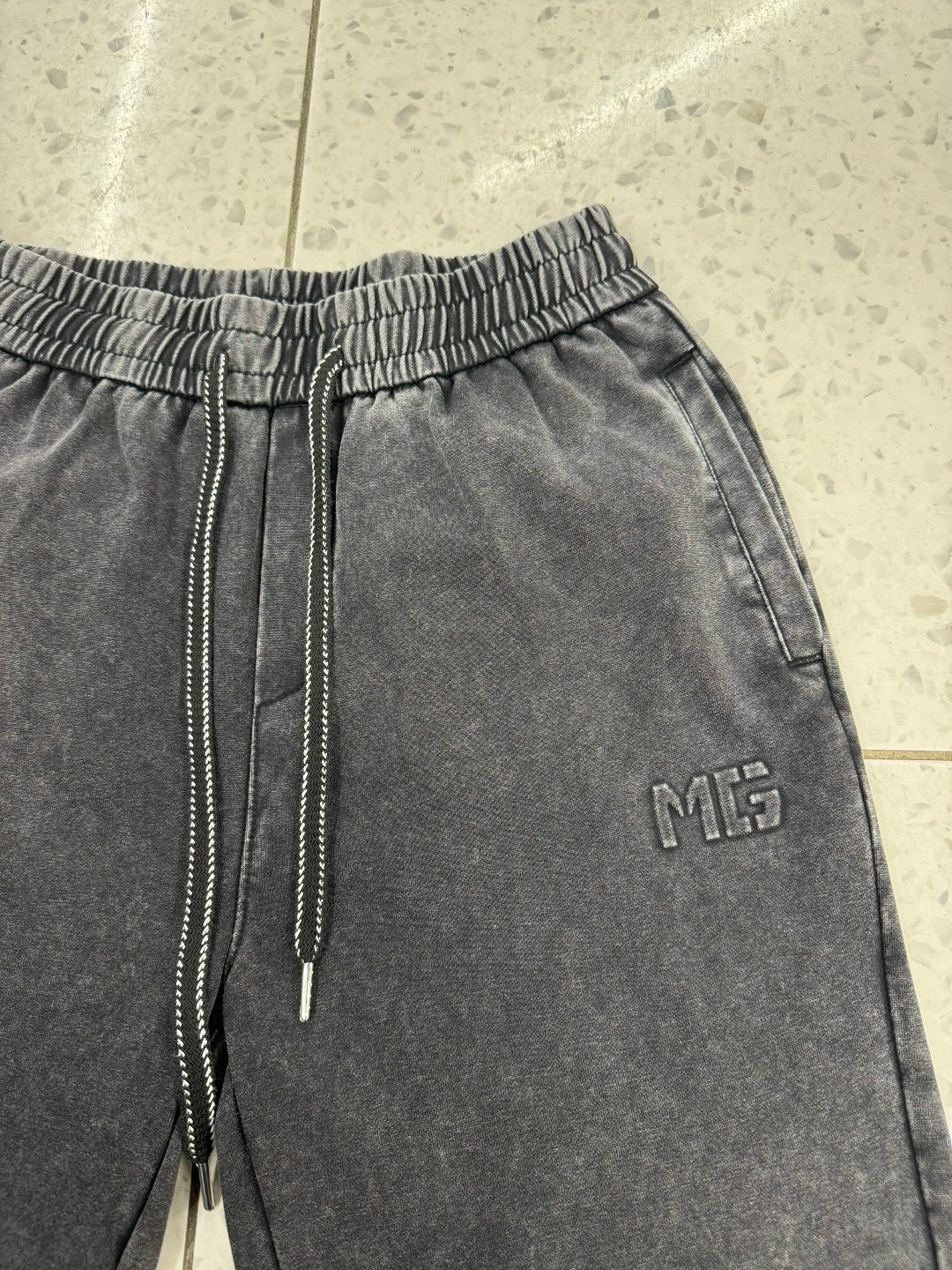 мужские брюки,брюки джоггеры мужские,джоггеры джинсы,джоггеры мужские джинсы,брюки штаны джинсы