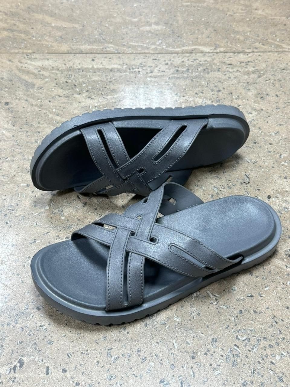 шлепанцы мужские,шлепки зара мужские,сандалии мужские,,кожаные шлепанцы