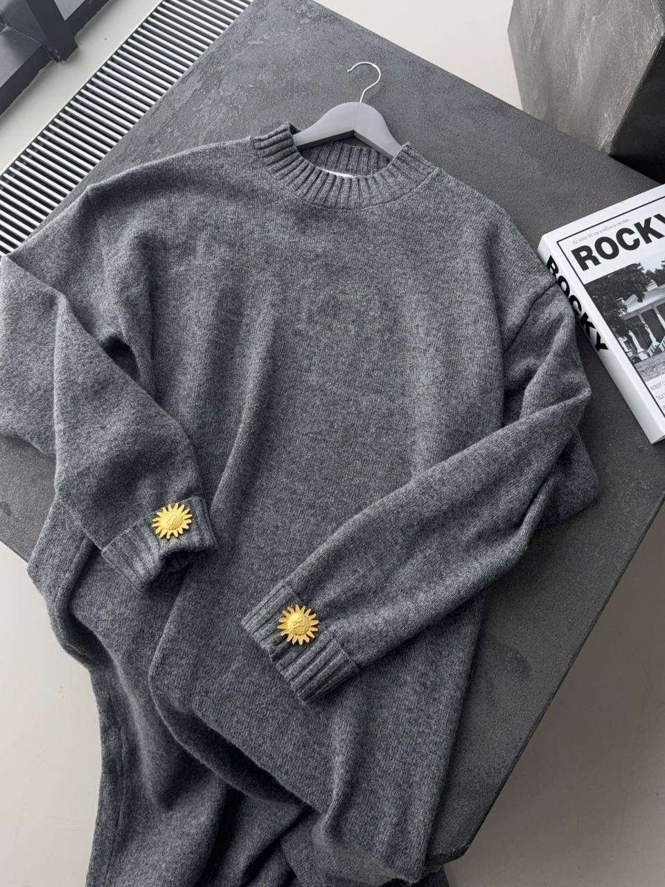 платье трикотажное с ремнем emberens 250483220,трикотажное платье,женское платье,модели платьев,темно-серое вязаное платье-свитер от fendi