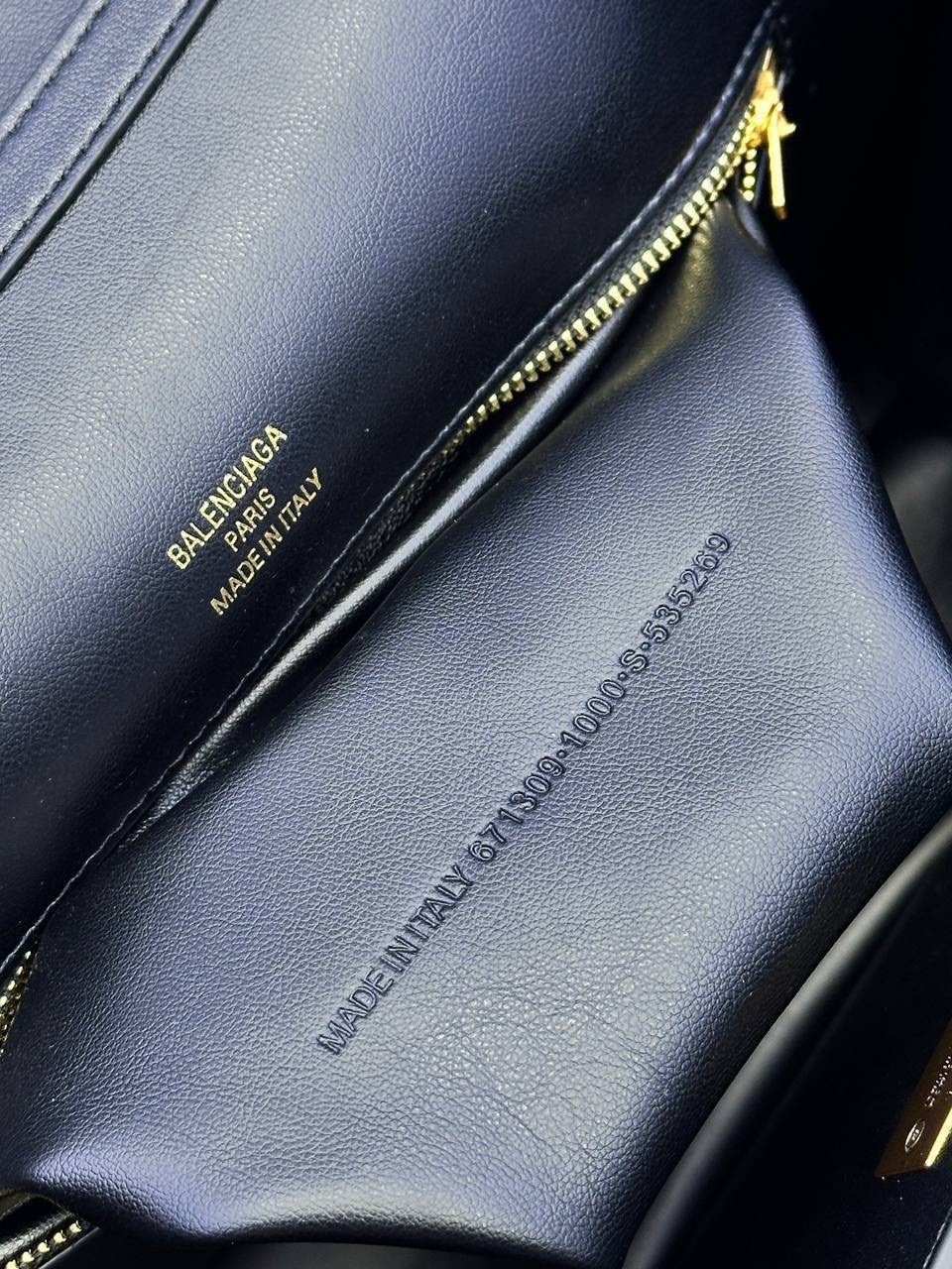 balenciaga сумка женская,сумка balenciaga,сумка balenciaga натуральная кожа 35-24 см,сумка balenciaga rodeo,сумка баленсиага