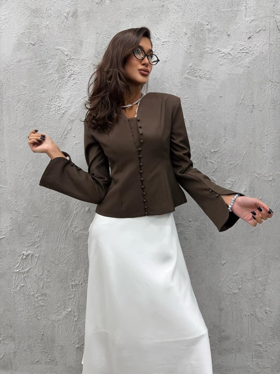 блузка женская,блузка,блузка однотонная,пиджак белый приталенный удлиненный leroy style,рубашка женская