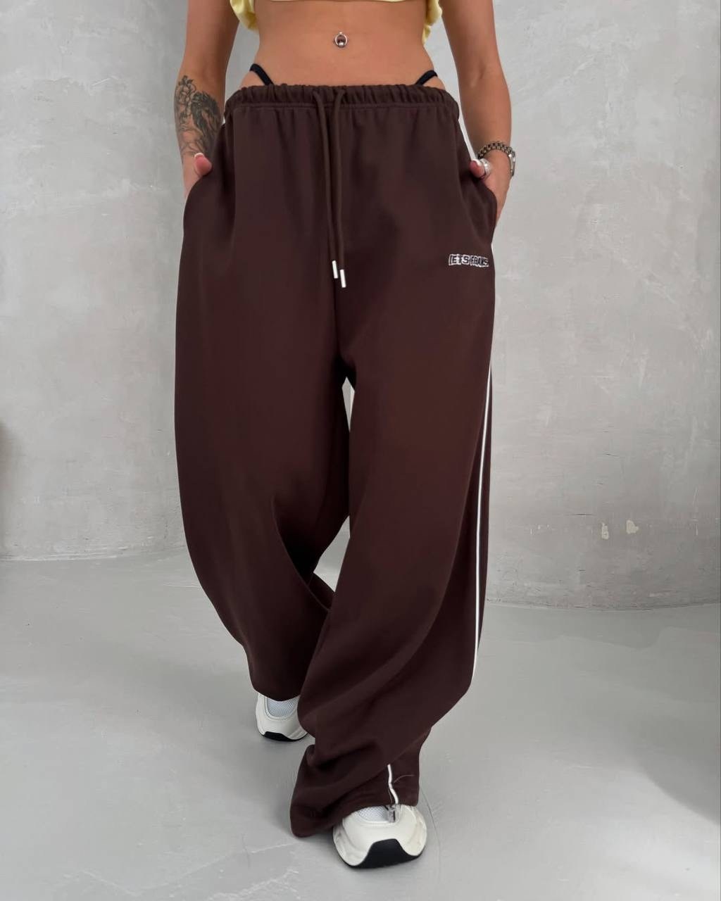 спортивные брюки повседневные,штаны свободные,спортивные брюки,повседневные штаны,модные брюки