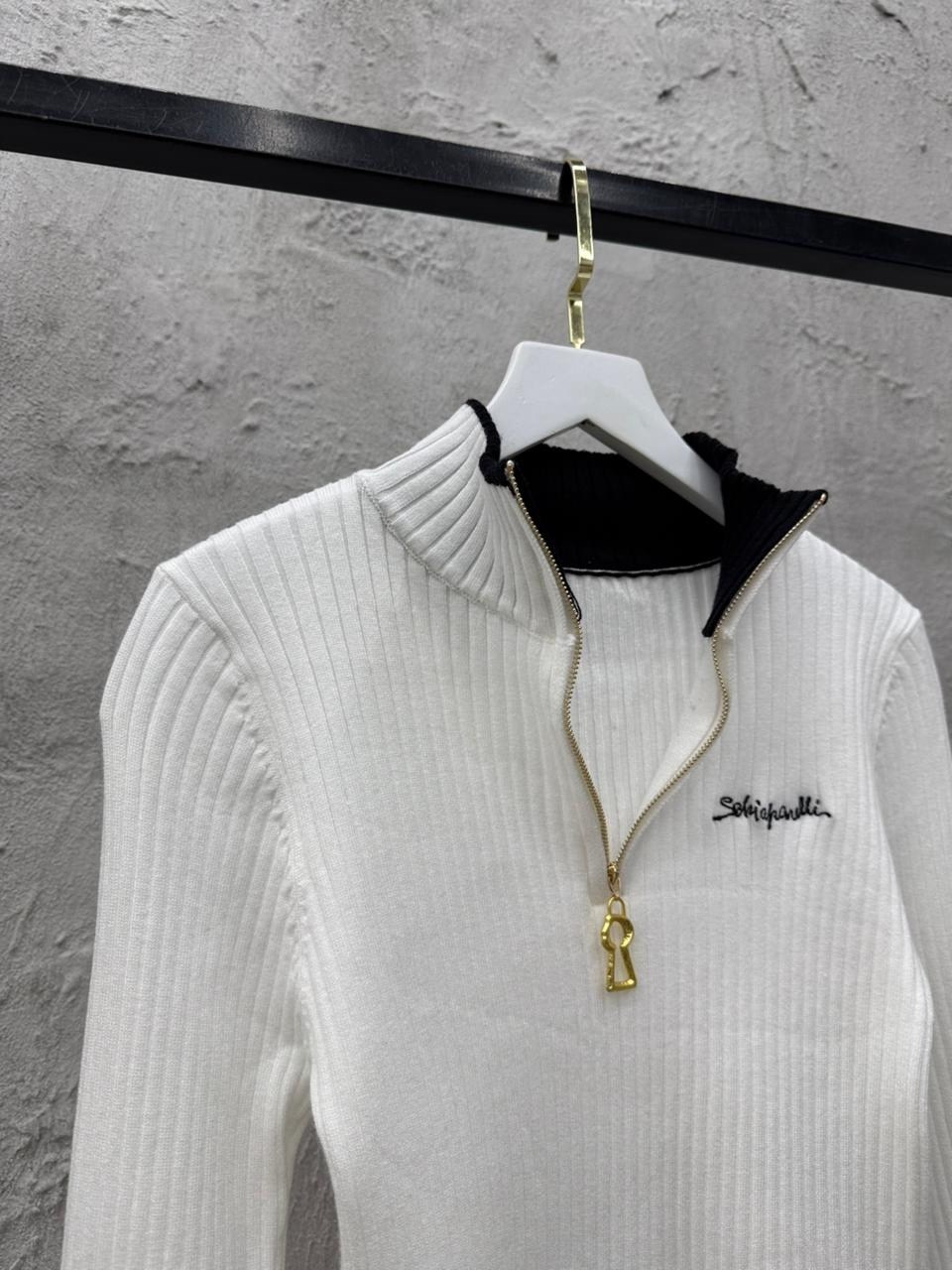 женская кофта,женский свитер,женская кофта белая,водолазка,водолазка на молнии белая