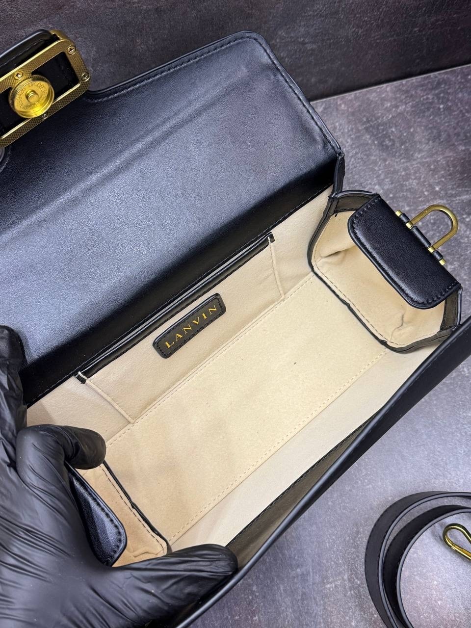 сумка lanvin,сумка женская lanvin cat bag кожа черная,сумка lanvin натуральная кожа,сумка lanvin багет с ручкой пантерой,сумка lanvin 25х12 см натуральная кожа