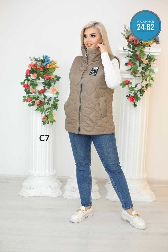 женская жилетка,женский жилет,жилетка на синтепоне,демисезонная жилетка,женская жилетка больших размеров