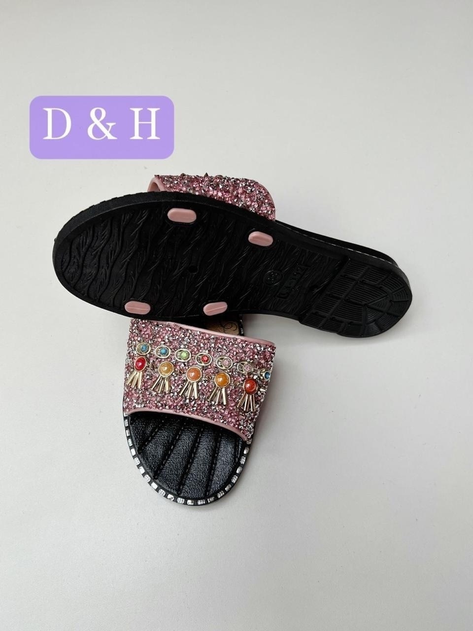 женские шлепанцы,шлепки со стразами,шлепанцы со стразами,,шлепанцы модные