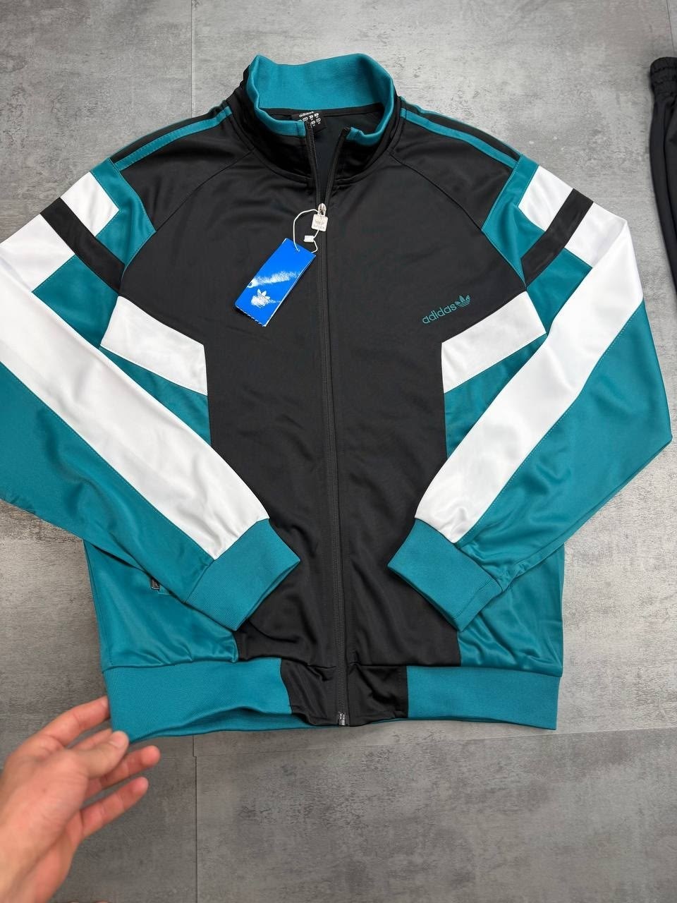 спортивный костюм adidas из 90-х "шустер",мужской спортивный костюм adidas в стиле 90-х,спортивный костюм adidas,спортивный костюм adidas 90х,мужской спортивный костюм adidas 90х veber