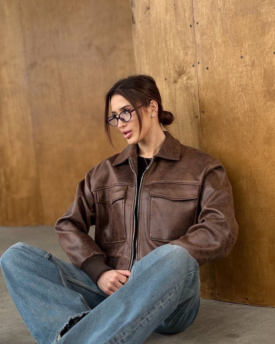 женская кожаная куртка,кожаная куртка бомбер женская,кожаная куртка,куртка женская,стильная куртка