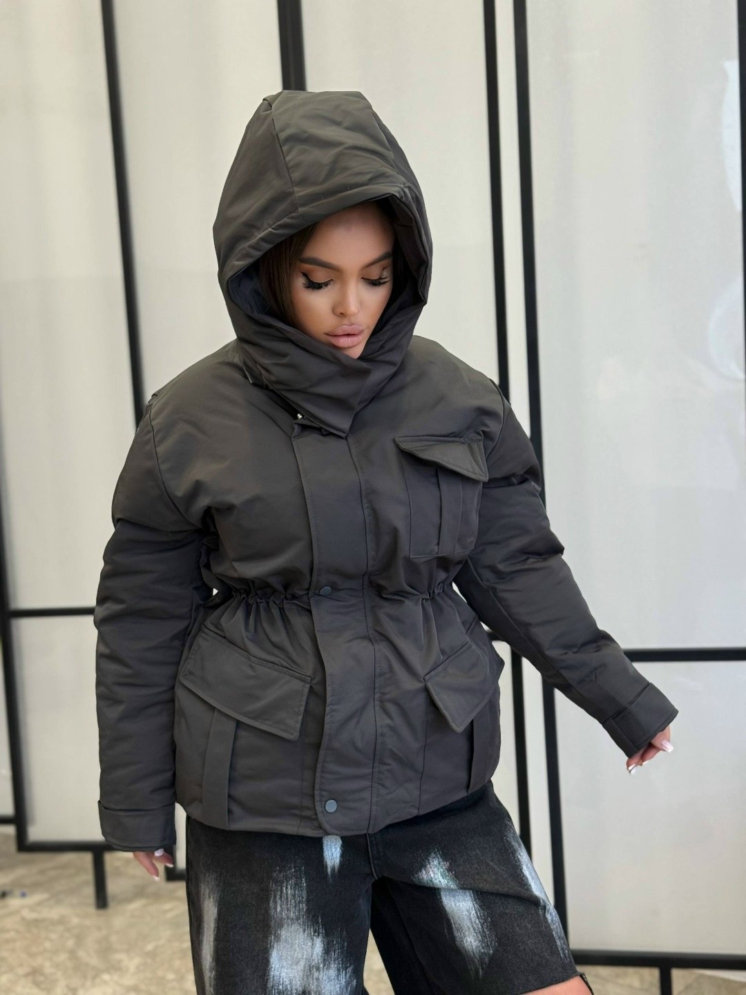 женская демисезонная куртка,куртка женская,куртка женская демисезонная с капюшоном красная,куртка женская демисезонная с капюшоном,женская куртка зимняя