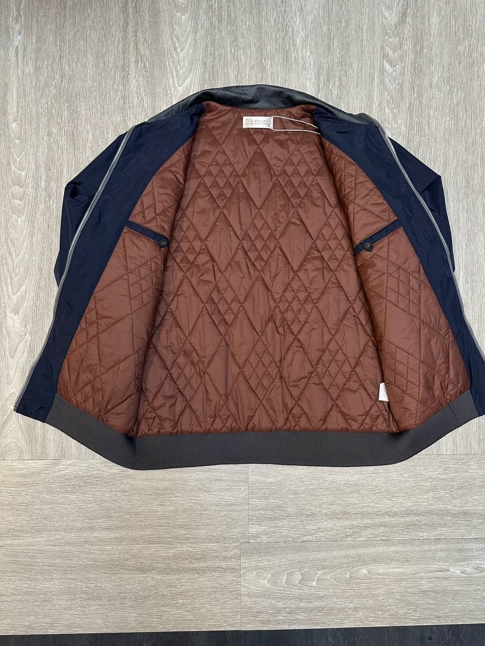 куртка бомбер,мужская куртка бомбер,куртка,легкая куртка,ветровка пьер карден