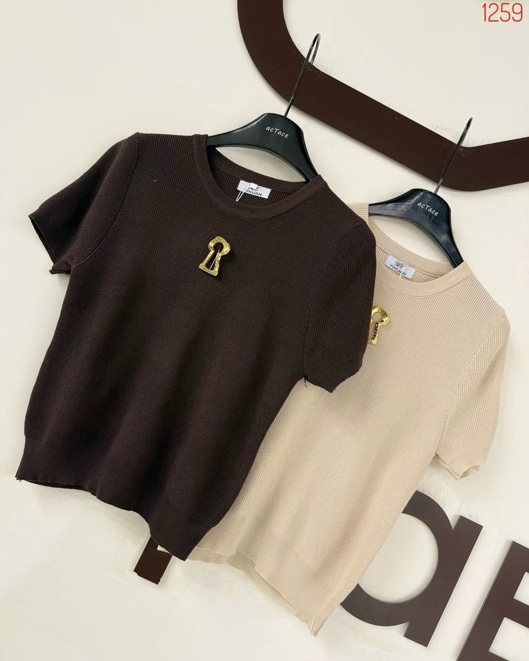 кофта женская,вязаная футболка,женская футболка,блузка вязаная,дизайн свитера