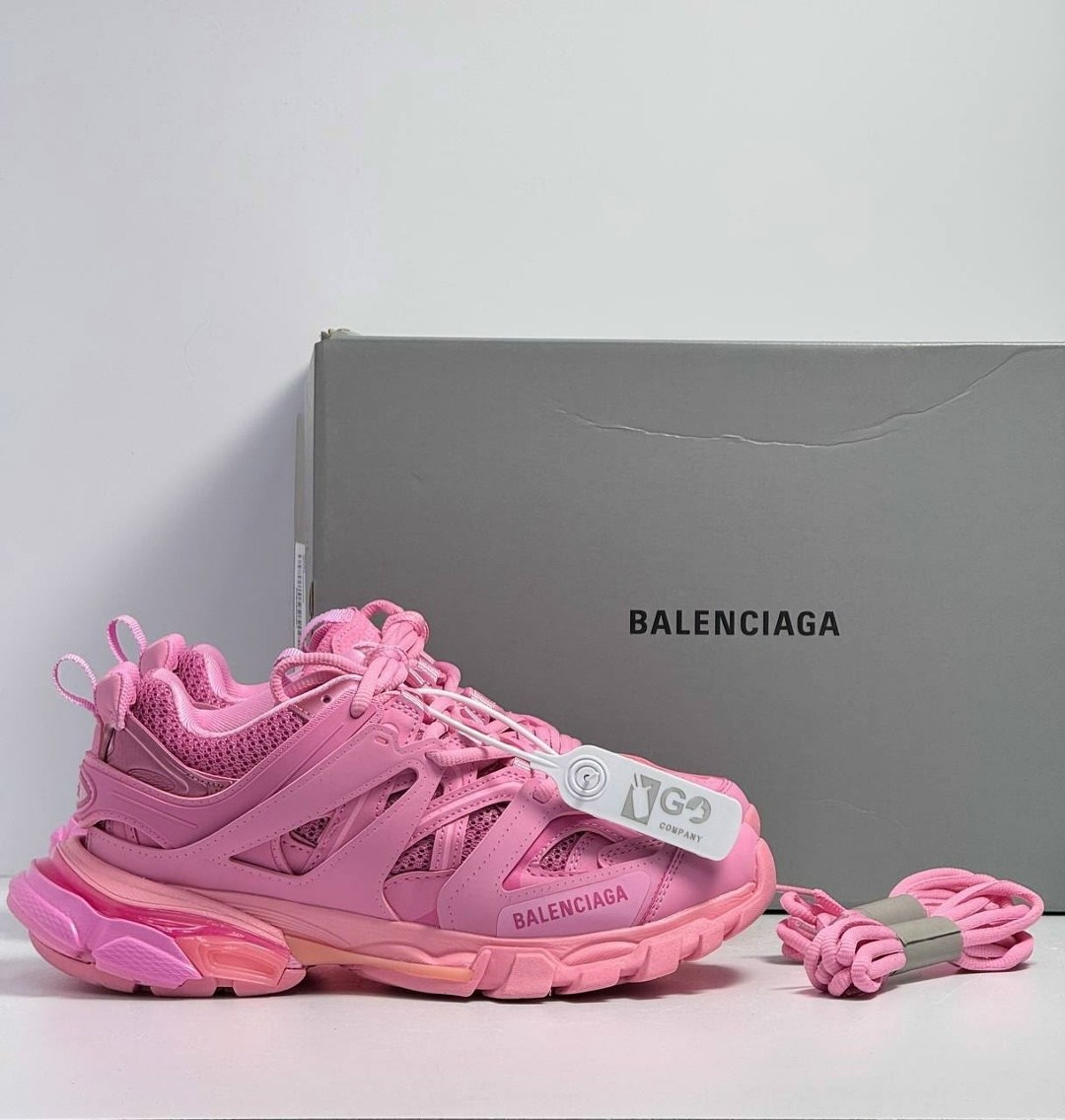 баленсиага кроссовки трек розовые,кроссовки женские balenciaga track,женские кроссовки balenciaga,баленсиага розовые,кроссовки balenciaga track
