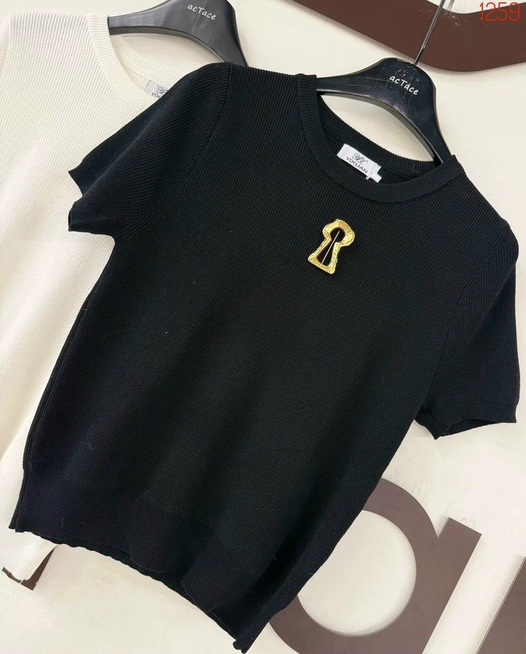 кофта женская,вязаная футболка,женская футболка,блузка вязаная,дизайн свитера