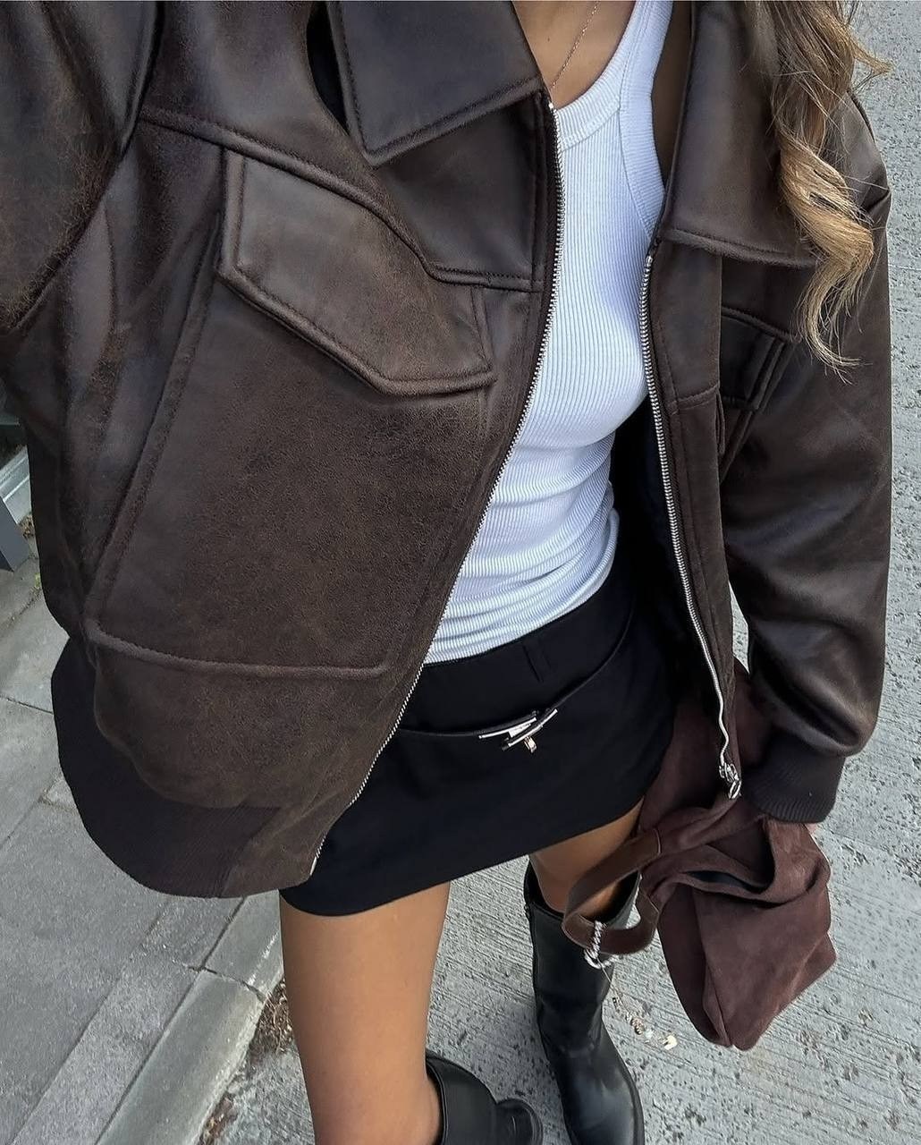 женская кожаная куртка,кожаная куртка бомбер женская,кожаная куртка,куртка женская,стильная куртка