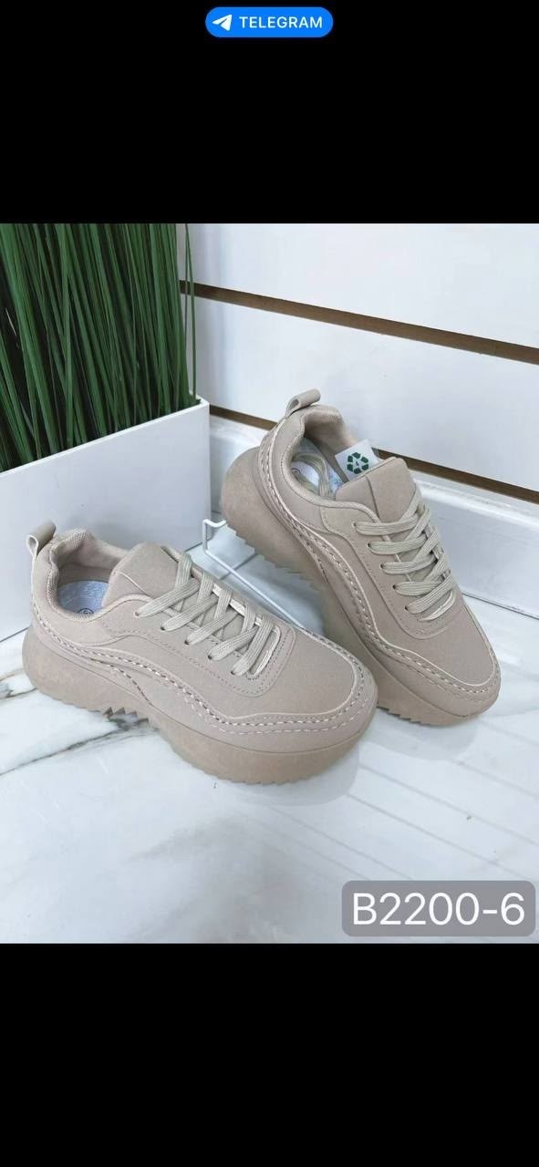 женские кроссовки,белые кроссовки,кроссовки белые женские,,кроссовки массивные