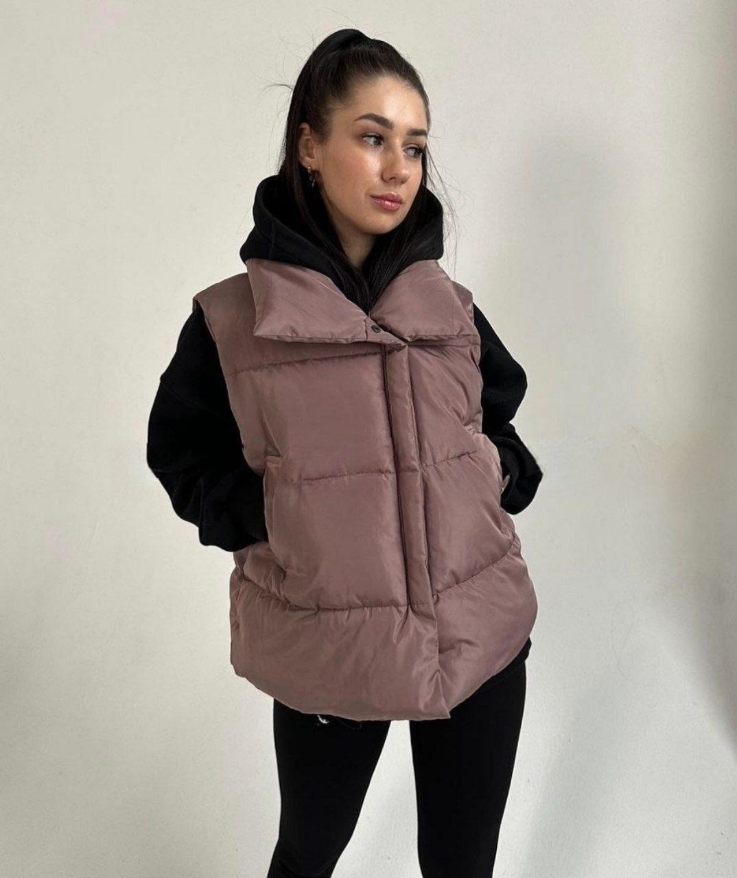 жилетка женская,жилет,жилетка теплая,жилетка укороченная,жилетка