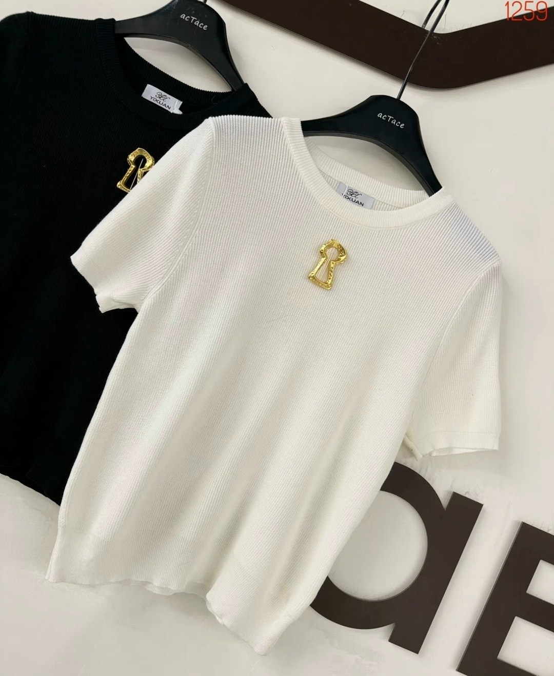 кофта женская,вязаная футболка,женская футболка,блузка вязаная,дизайн свитера