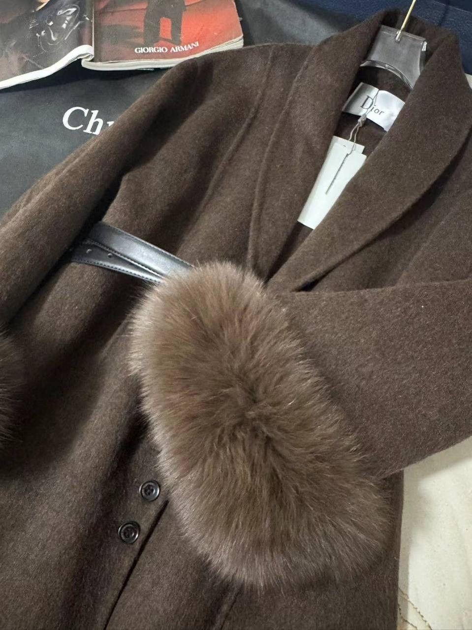 женское длинное шерстяное пальто с поясом из натурального меха лисы,пальто с мехом,пальто зимнее женское,пальто с меховым воротником,пальто с меховым воротником leo lazzi