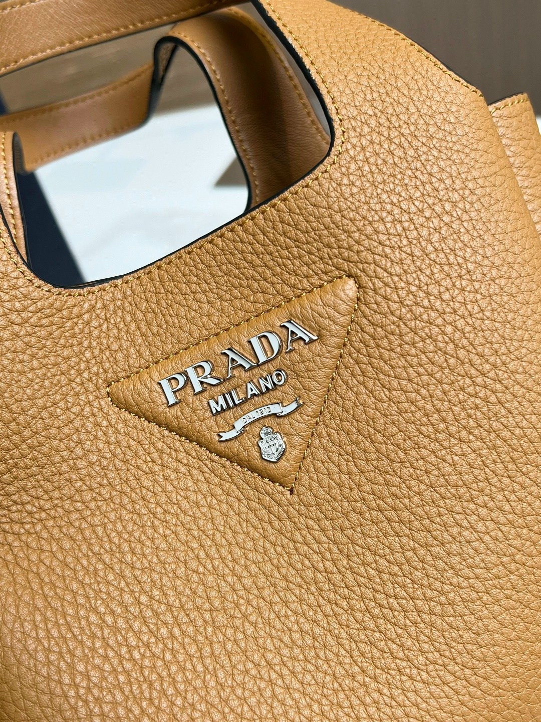 сумка,женская сумка prada,сумка prada,сумка тоут,женская сумка