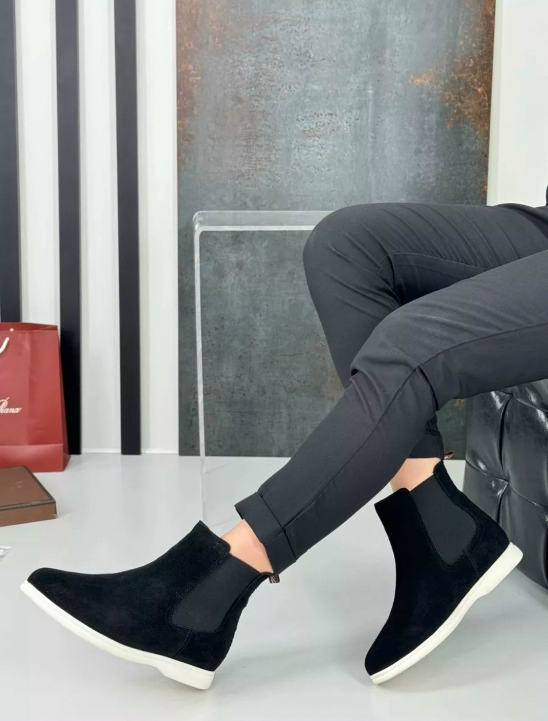 ,замшевые ботинки,ботинки челси loro piana,челси loro piana winter beatle walk замшевые ботинки,замшевые ботинки челси