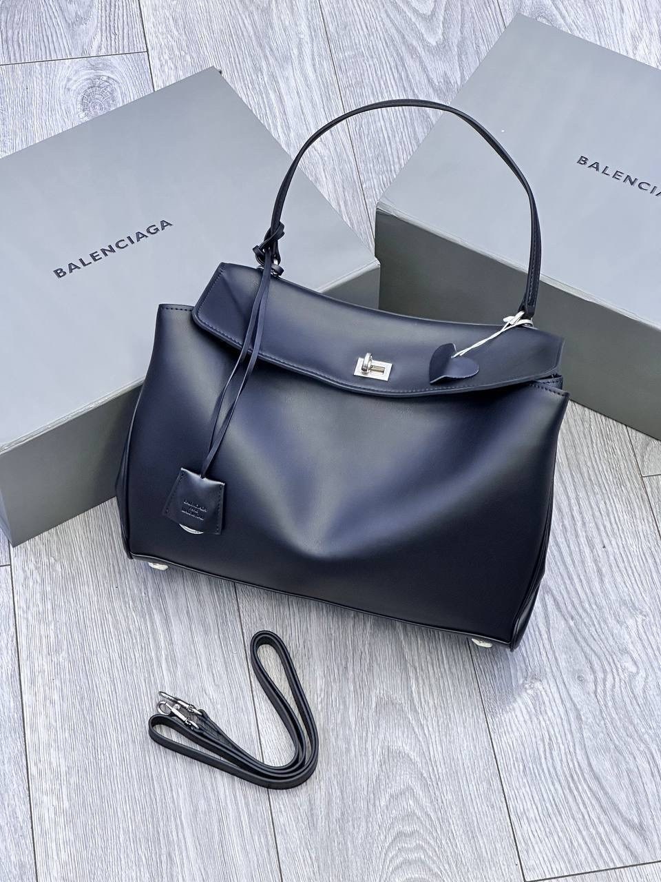 сумка balenciaga натуральная кожа 35-24 см,balenciaga сумка,сумка женская balenciaga,сумка balenciaga из натуральной кожи,сумка balenciaga rodeo