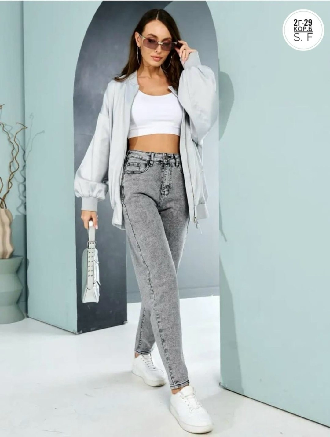 джинсы женские,джинсы женские серые,джинсы мом,джинсы,женские джинсы бананы