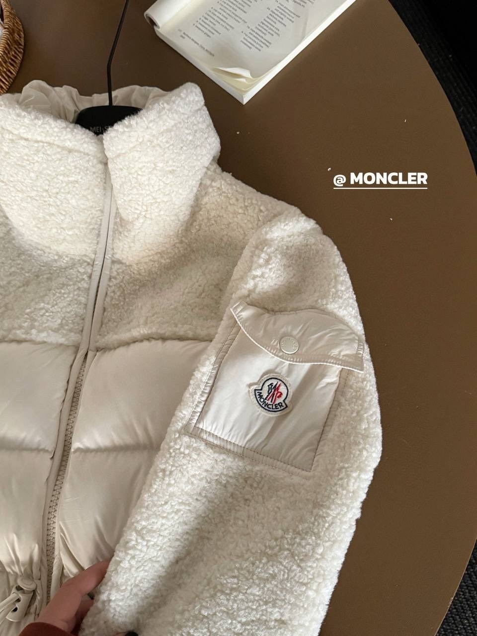 пуховик moncler,короткий пуховик,женские пуховики,куртка moncler,бежевый пуховик