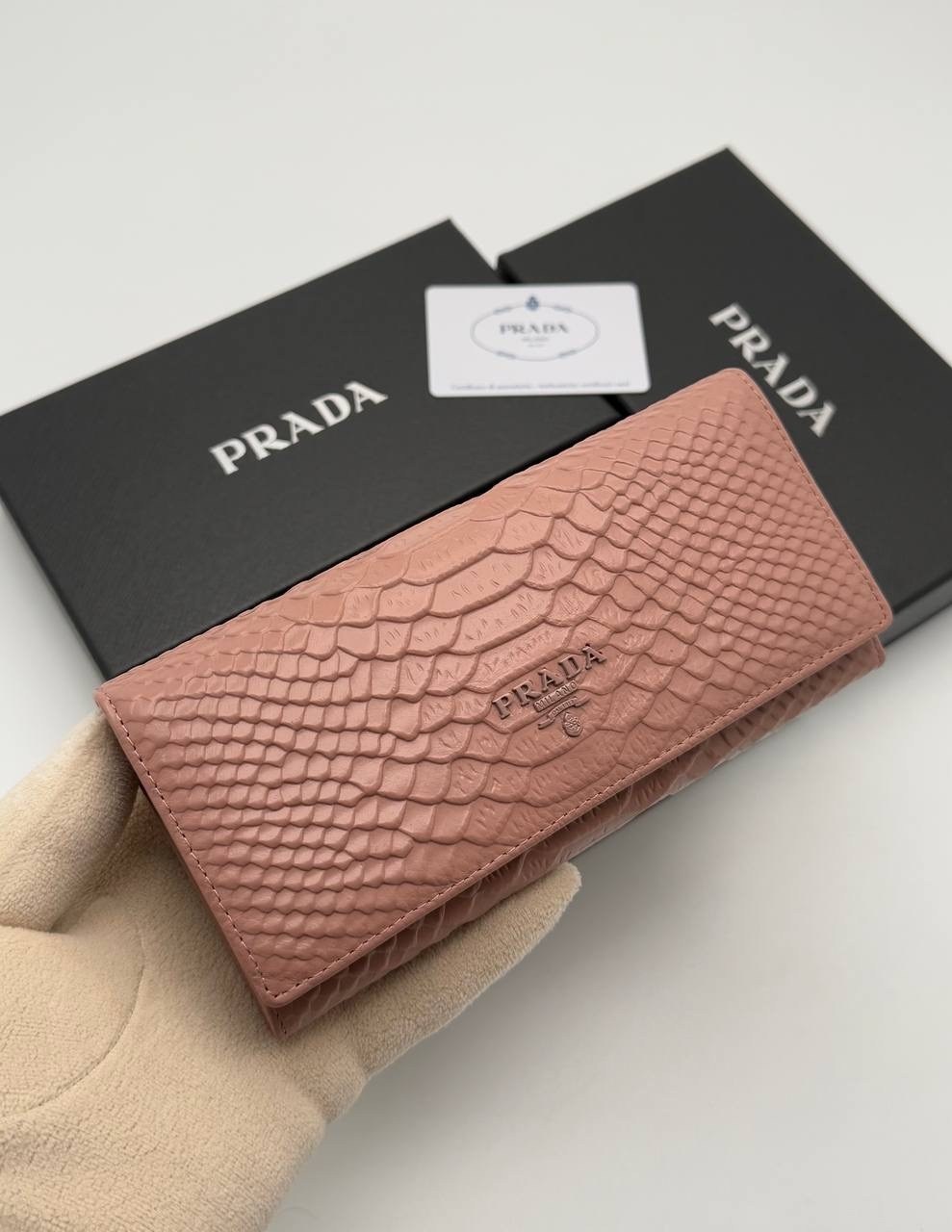 кошелек прада,кошелек прада женский,кошелек prada,женские кошельки,брендовый женский кошелек