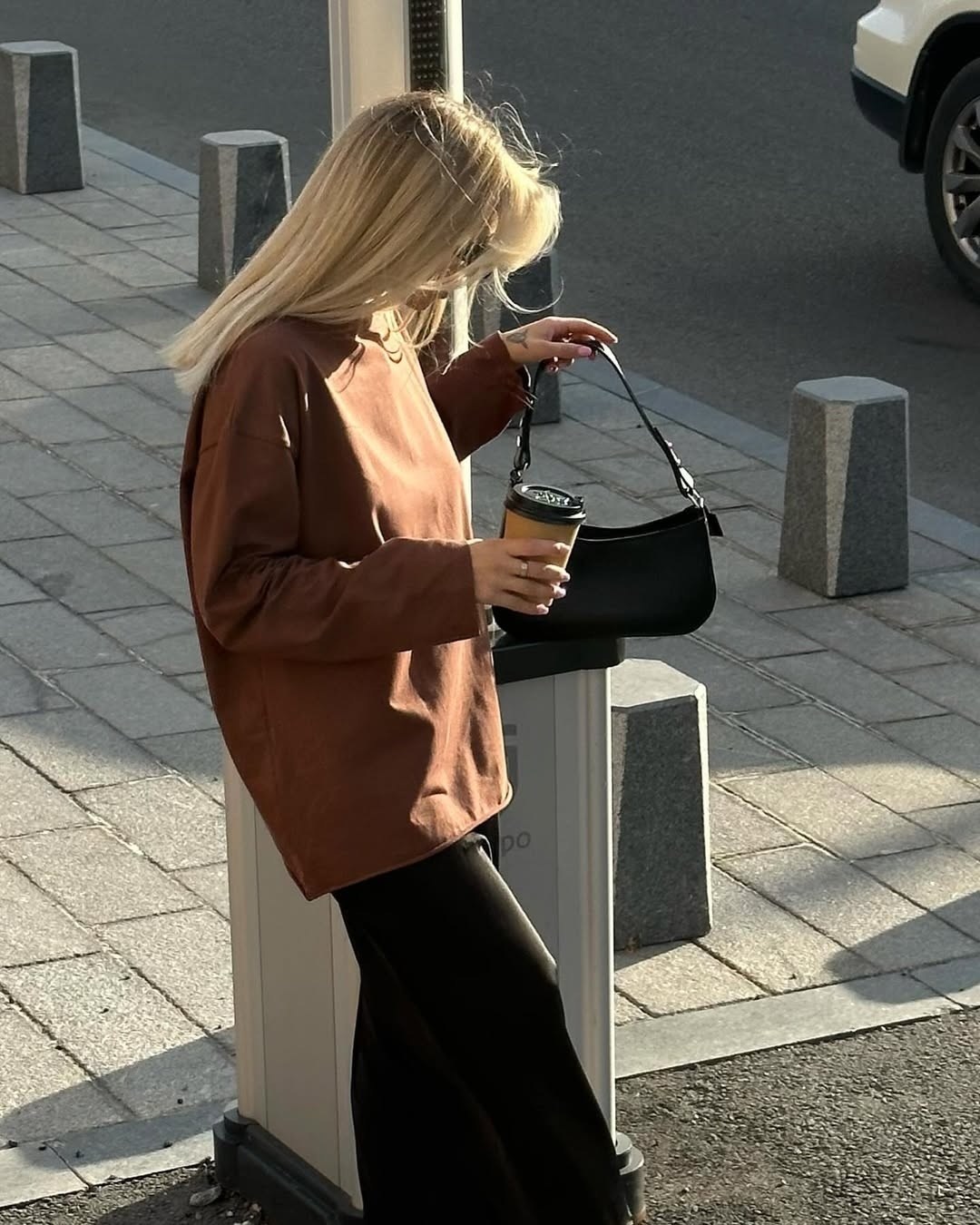 лонгслив женский оверсайз,лонгслив оверсайз коричневый 8base 298005898,лонгслив женский оверсайз с длинными рукавами,лонгслив оверсайз,лонгслив оверсайз хлопок change! цвет коричневый