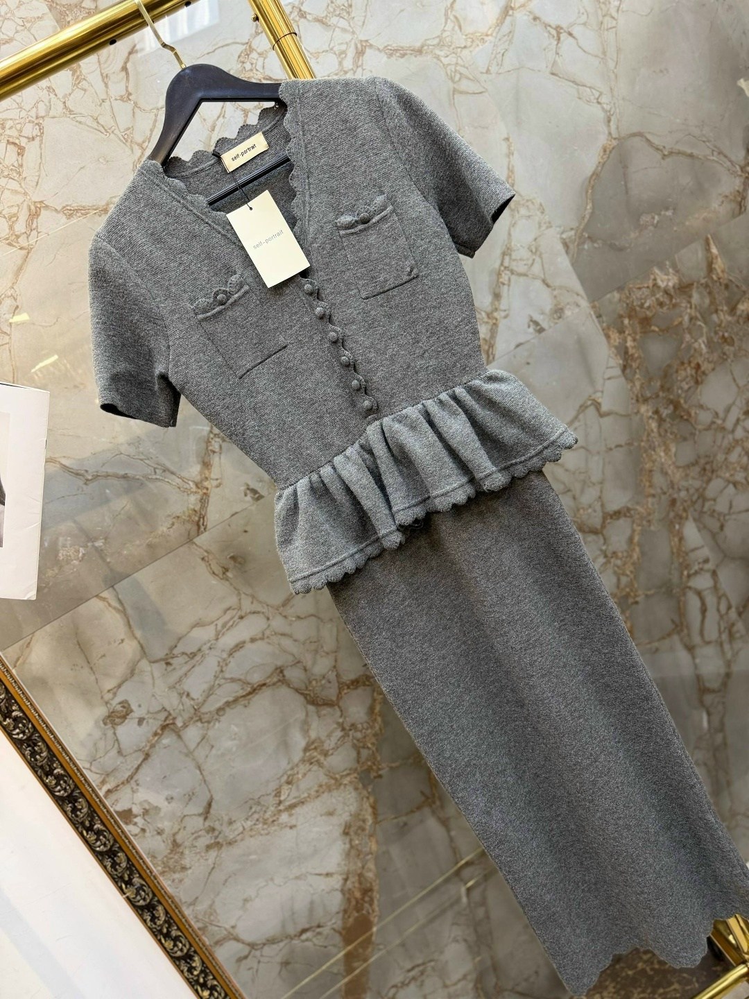 костюм с юбкой,женский костюм с юбкой,женский костюм,костюм с баской,трикотажные костюмы