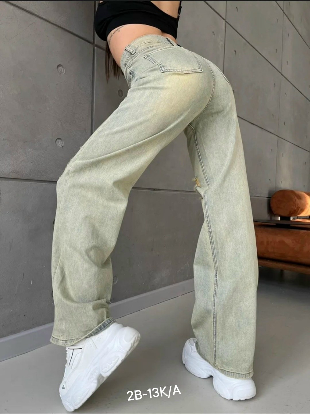 женские джинсы,джинсы женские широкие,джинсы широкие,джинсы рваные широкие,джинсы