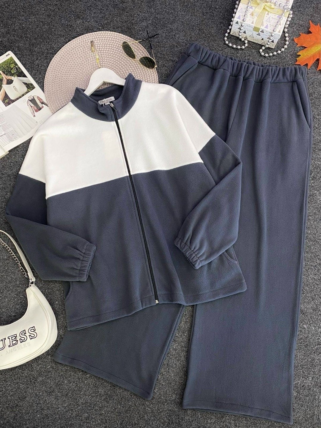 женский костюм из футера,cпортивный костюм женский на флисе,женский спортивный костюм,женский спортивный костюм больших размеров,костюм женский синий