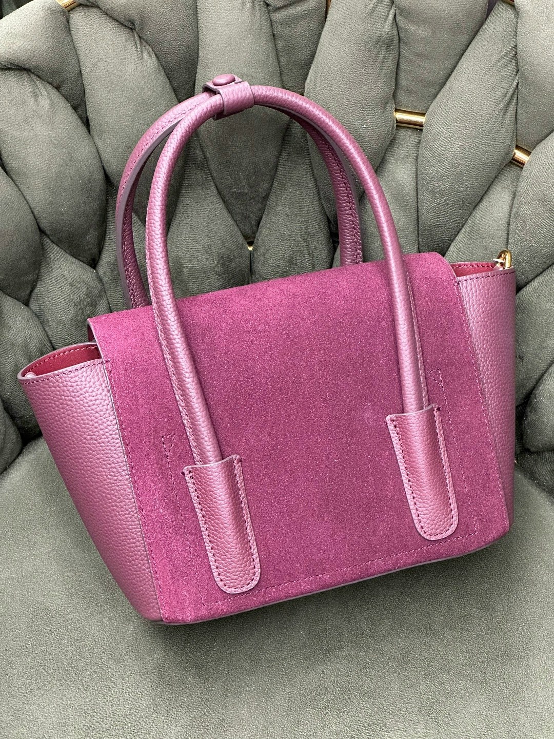 сумка coccinelle,сумка beat классическая с клапаном coccinelle,coccinelle сумка arlettis medium,coccinelle сумка liya medium цвет серый,женская сумка coccinelle