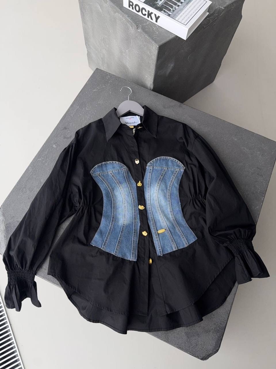 стильная куртка,куртка модная,одежда стильная,костюм с юбкой