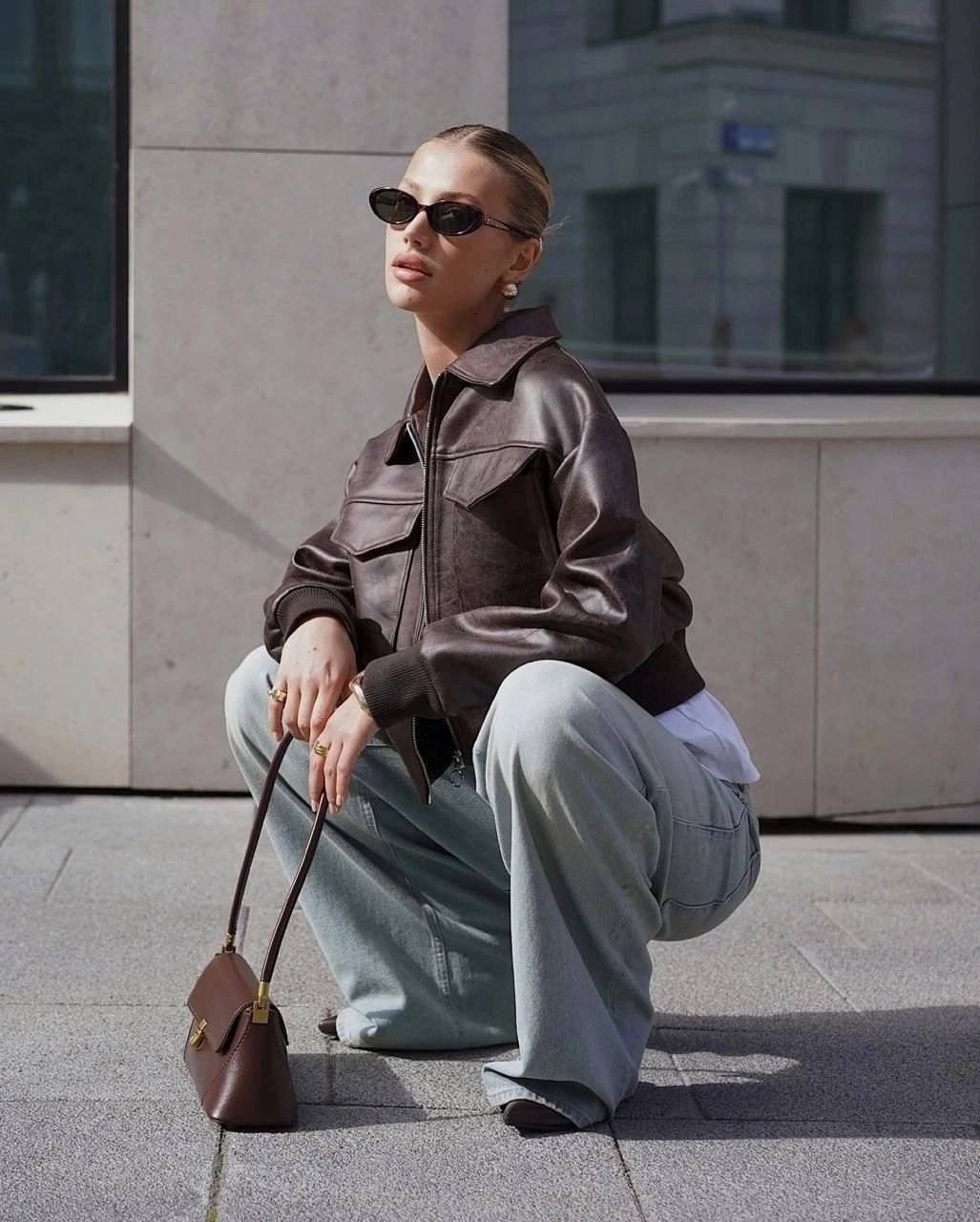 женская кожаная куртка,кожаная куртка бомбер женская,кожаная куртка,куртка женская,стильная куртка