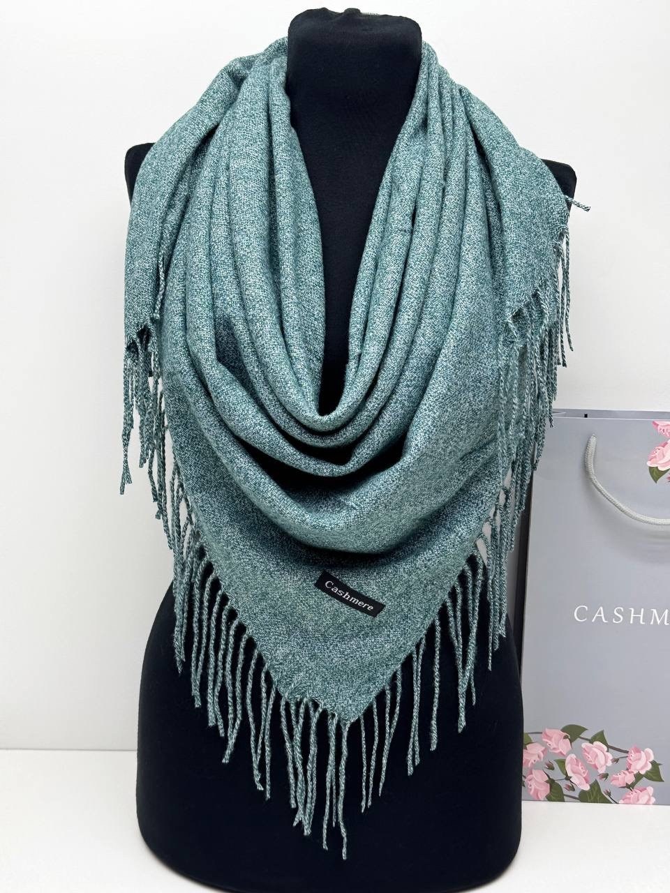 платок квадратный двусторонний кашемир,платки кашемир,шарф кашемировый женский однотонный,теплый кашемировый платок,платки шарф