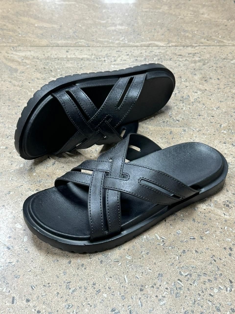 шлепанцы мужские,шлепки зара мужские,сандалии мужские,,кожаные шлепанцы