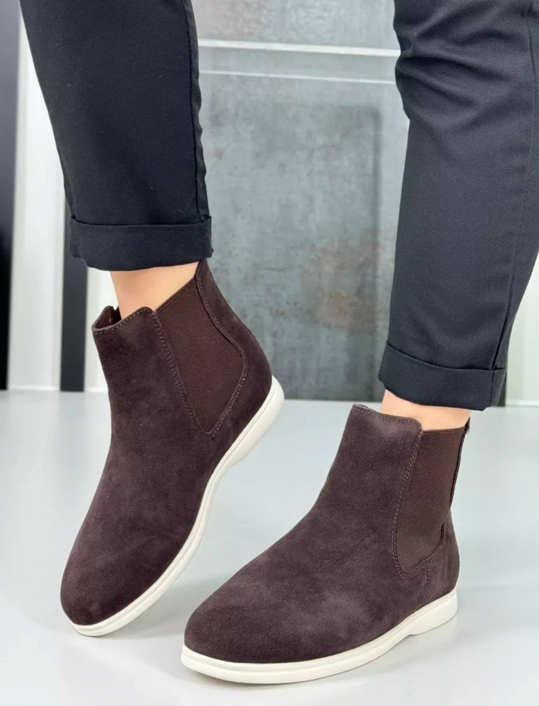 ,замшевые ботинки,ботинки челси loro piana,челси loro piana winter beatle walk замшевые ботинки,замшевые ботинки челси