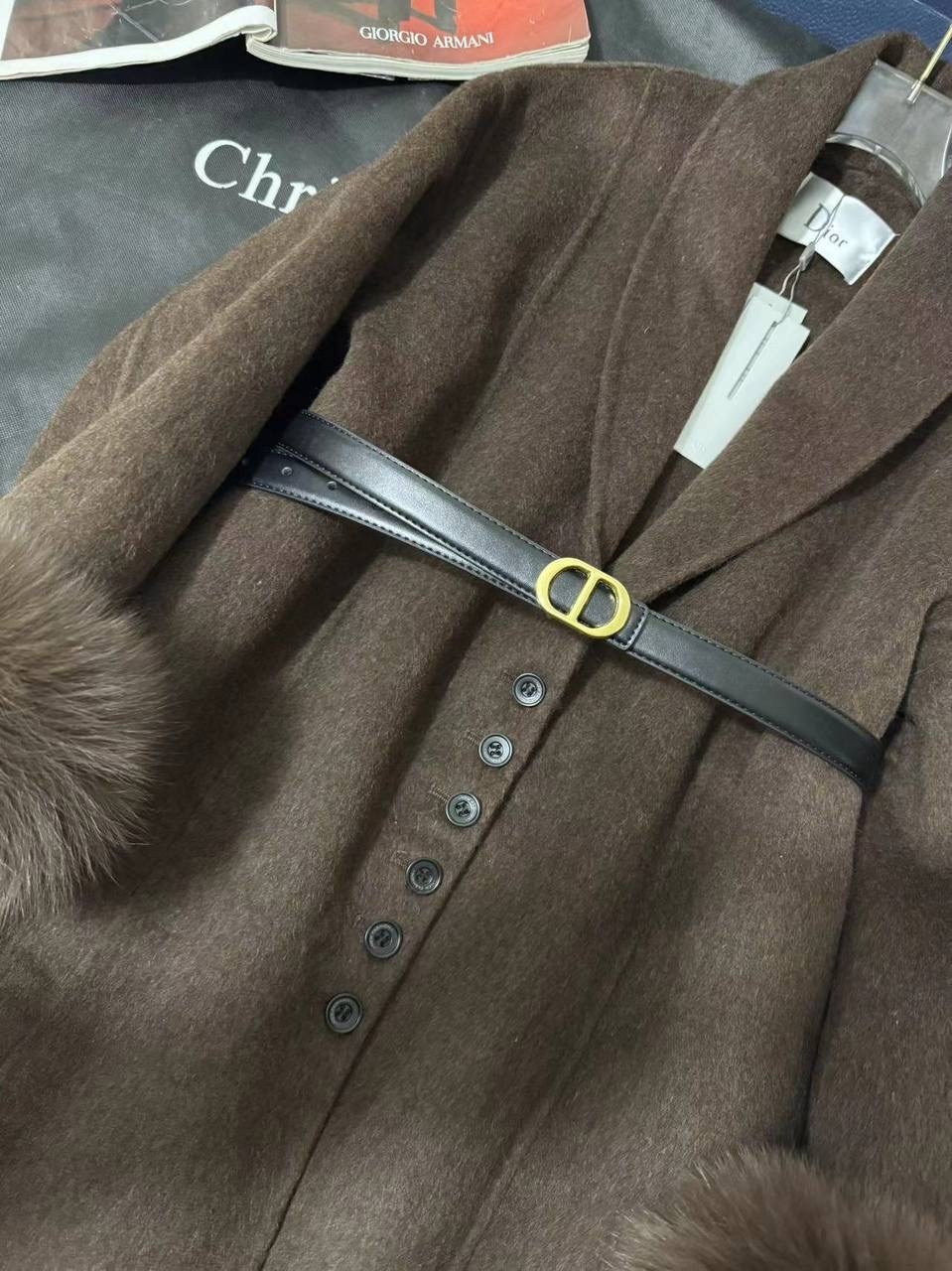 женское длинное шерстяное пальто с поясом из натурального меха лисы,пальто с мехом,пальто зимнее женское,пальто с меховым воротником,пальто с меховым воротником leo lazzi