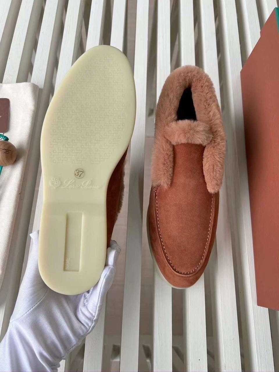 женские лоферы loro piana open walk с мехом,ботинки женские зимние замшевые лоро пиано морковные premium a131908,,лоферы женские loro piana,loro piana зимние лоферы