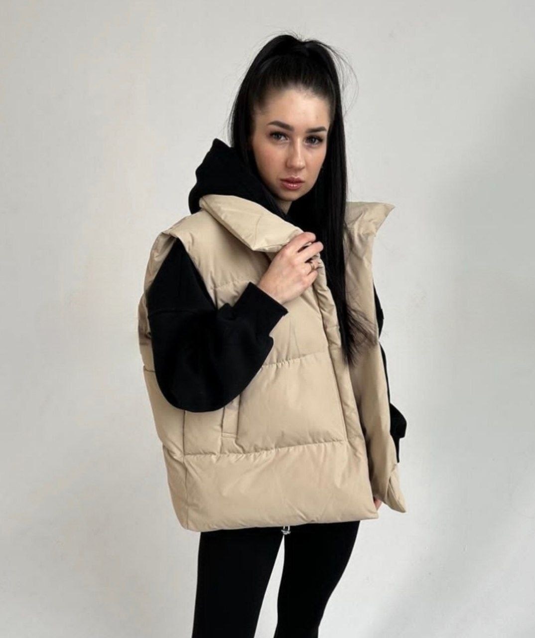 жилетка женская,жилет,жилетка теплая,жилетка укороченная,жилетка