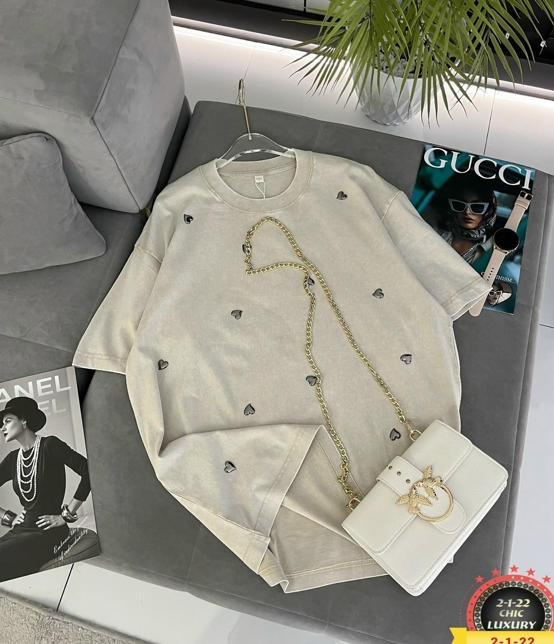 женская футболка оверсайз,футболка женская варенка оверсайз,футболка оверсайз варенка,футболка оверсайз со стразами камнями серая mesale,женская футболка