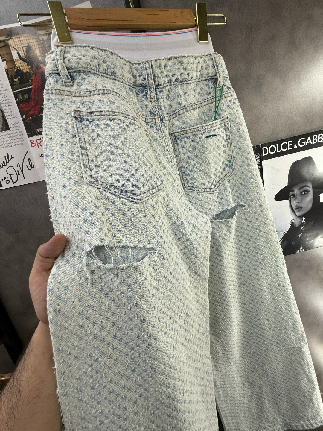 женские джинсы,модные джинсы,стильные джинсы,джинсы широкие,джинсы