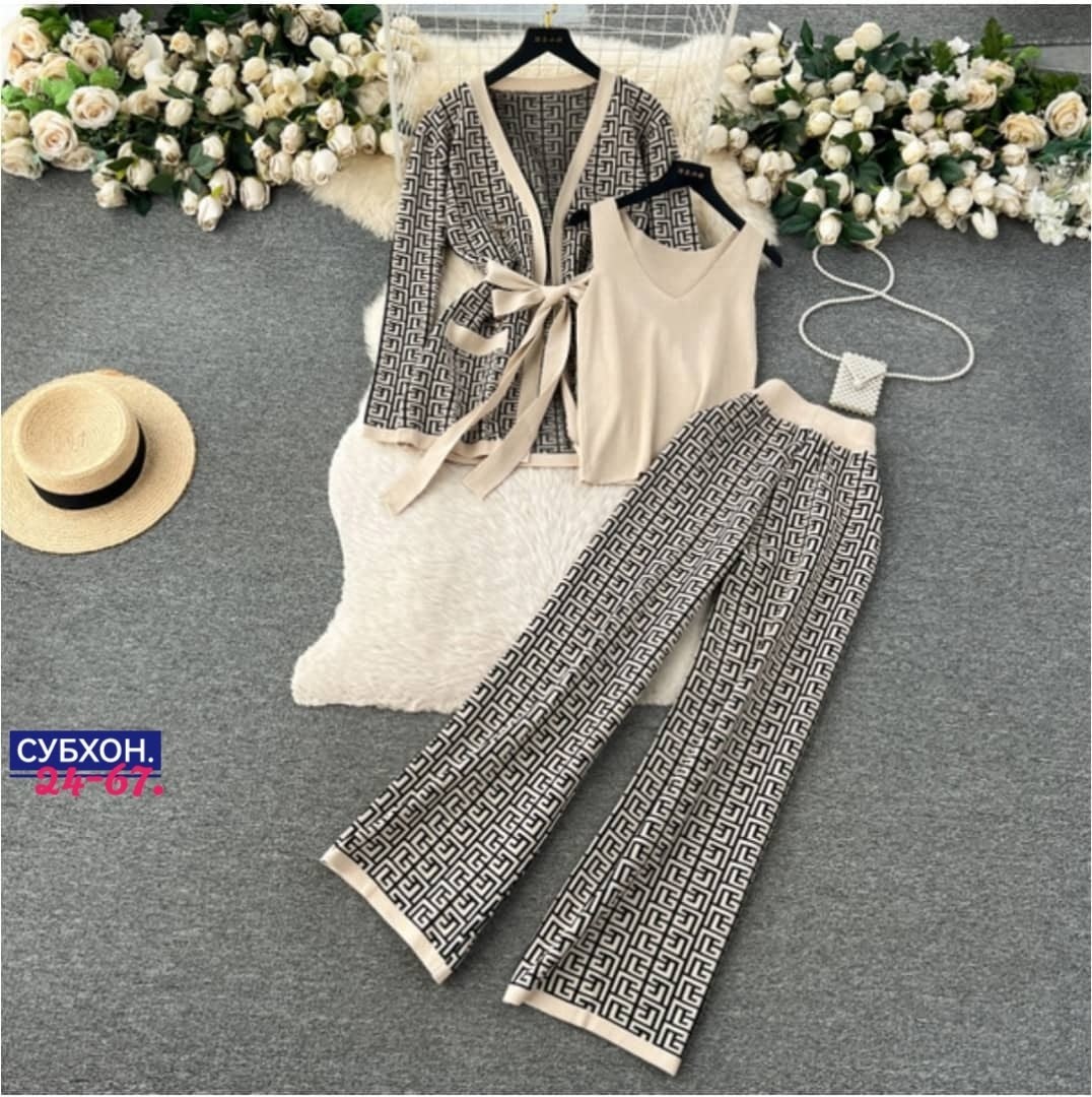 женский трикотажный комплект,трикотажный комплект,женский трикотажный комплект из трех предметов,трикотажные костюмы,женский трикотажный костюм