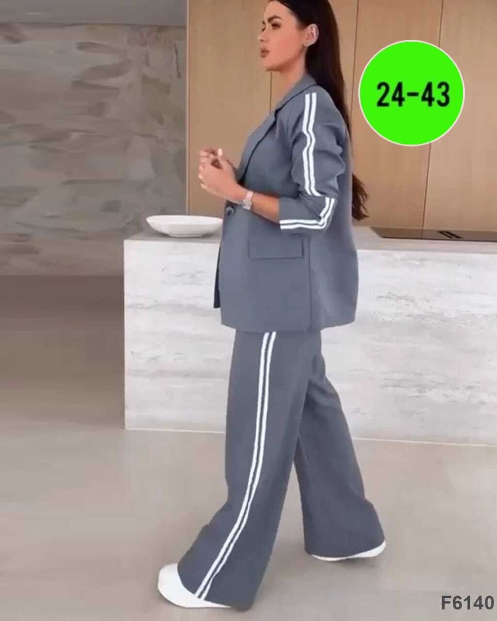 классический брючный костюм двойка,костюм женский двойка пиджак с брюками,брючный костюм женский,костюм двойка в сером цвете,классический брючный костюм двойка арт. 778074