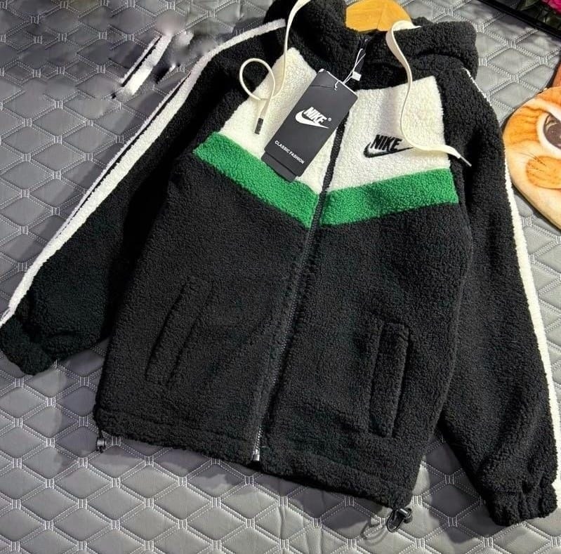 найк двухсторонняя куртка nike барашек,куртка барашек двухсторонняя nike,nike big swoosh fleece jacket,куртка барашка nike,куртка найк барашек